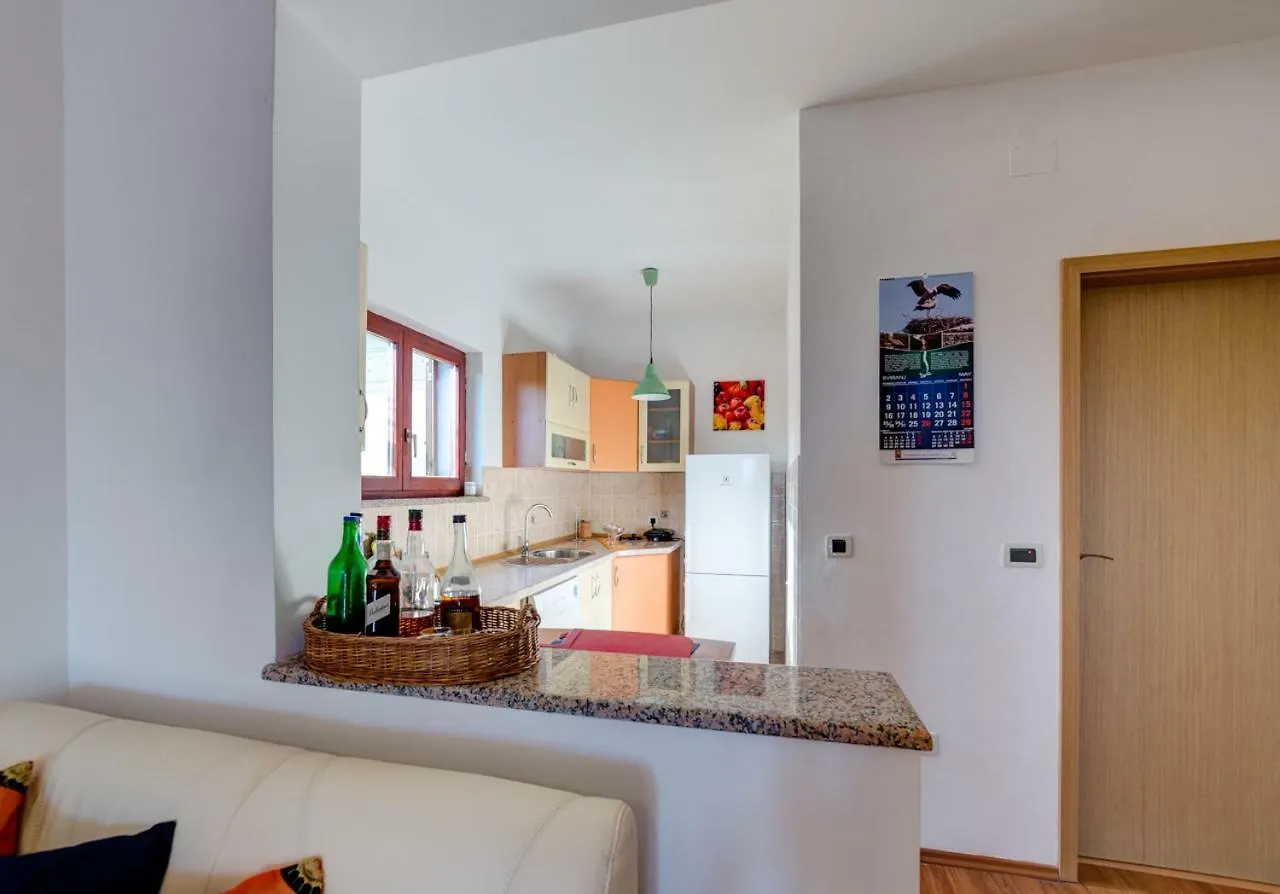 Apartman 1 Pula Daire